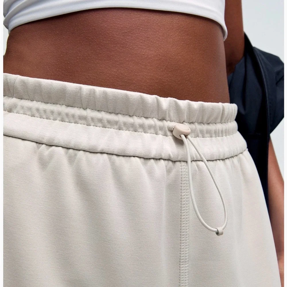 Lululemon Softstreme High-Rise Pant in Color: Bone - Picture 4 of 6
